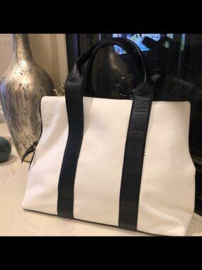 Authentic Forever 21 shoulder purse handbag